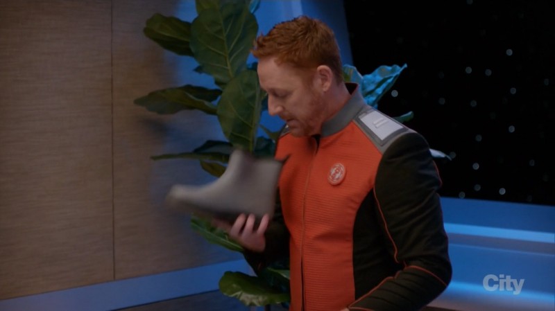 The Orville - 1x01 - Old Wounds - 027.jpg
