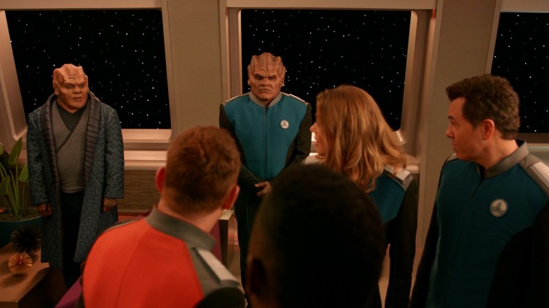 The Orville - 1x03 - About a Girl - 002.jpg
