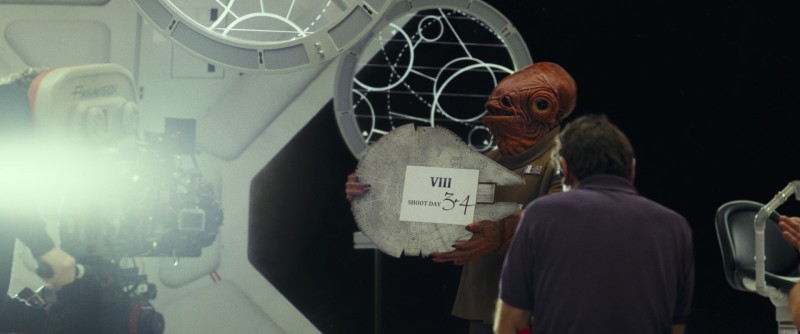 EP8-363543_R.jpg