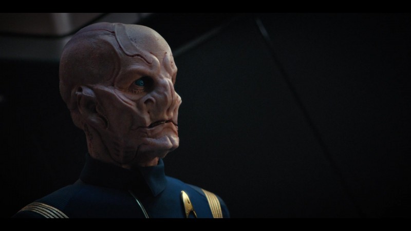1x14 - The War Without The War Within - 003.jpg